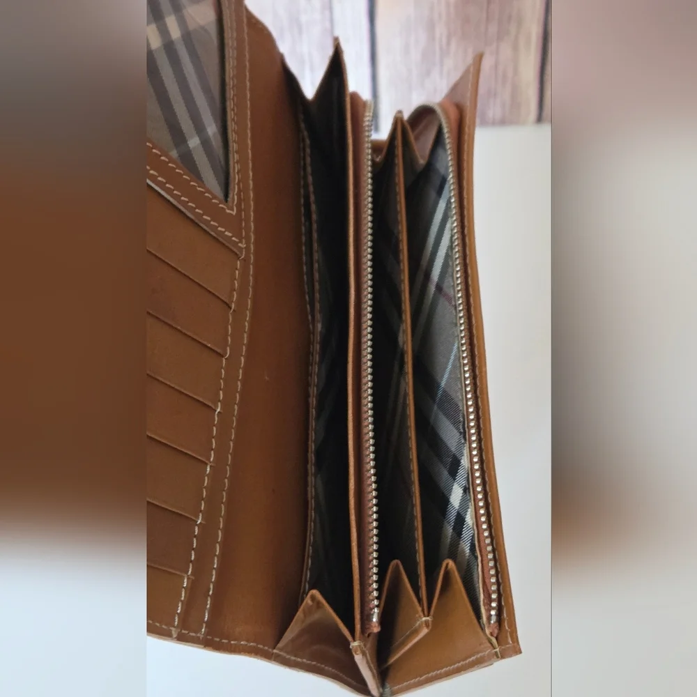 Burberry Tan Leather Continental Buckle Wallet